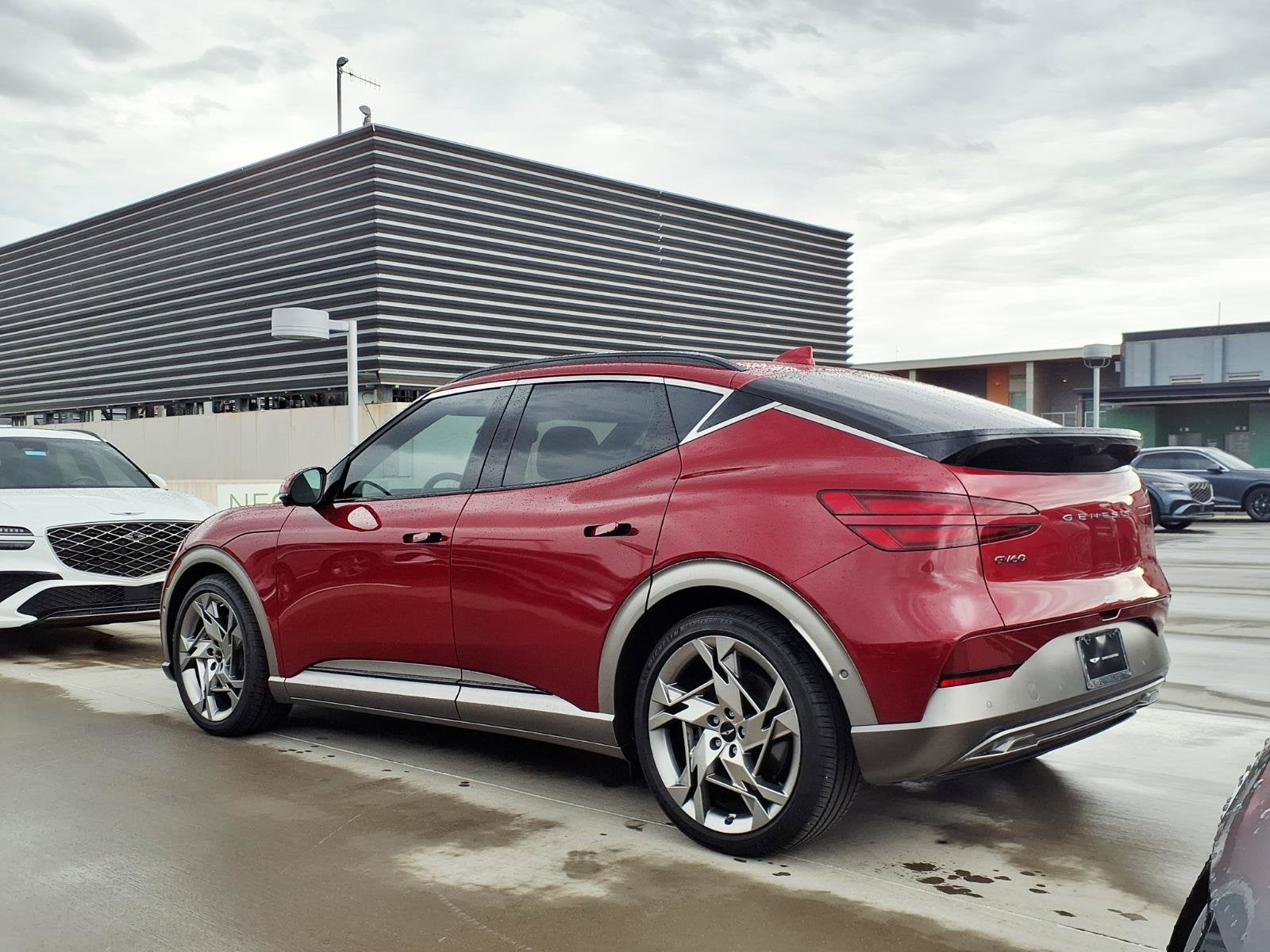 2023 Genesis GV60 PERFORM