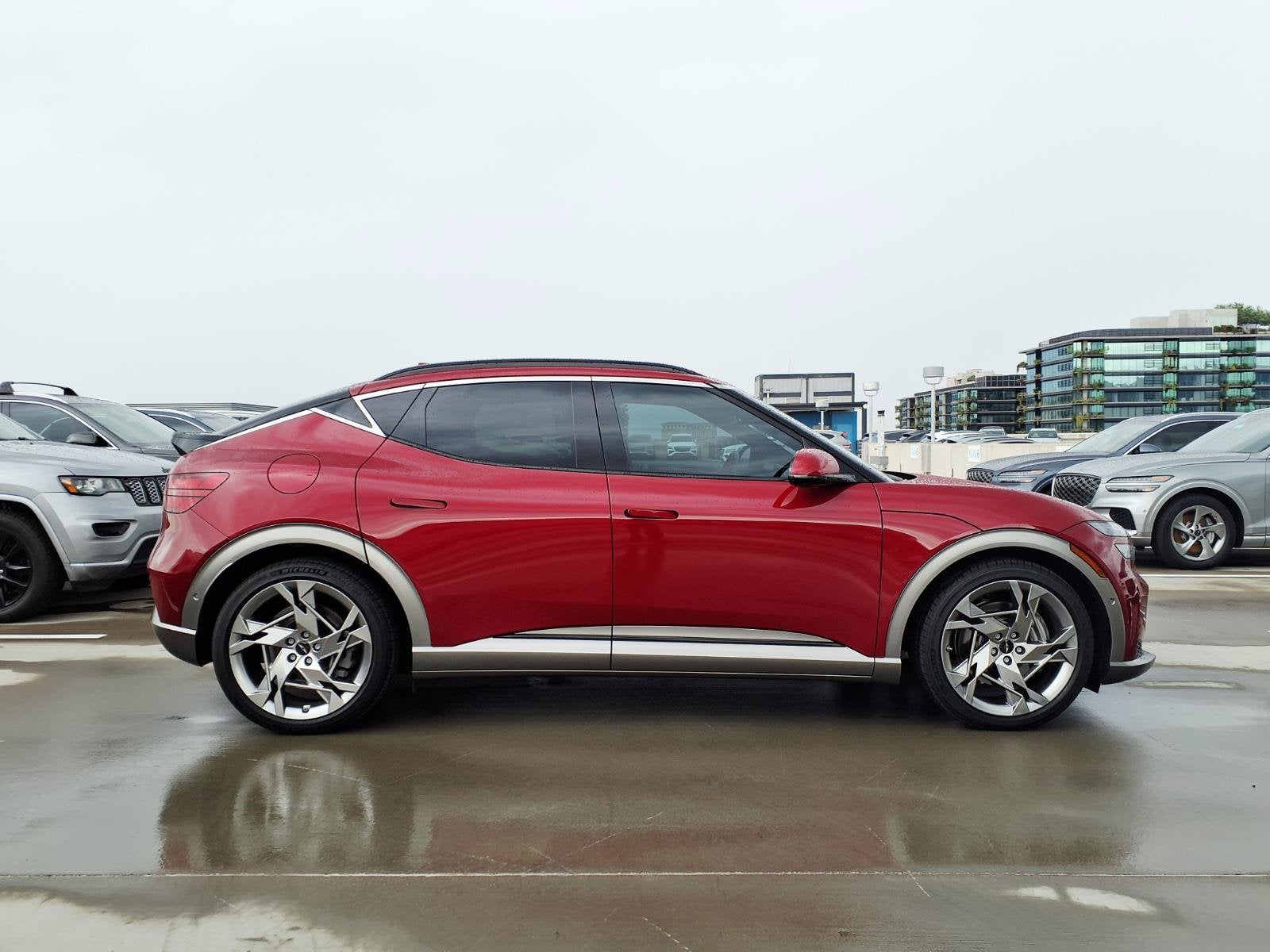 2023 Genesis GV60 PERFORM