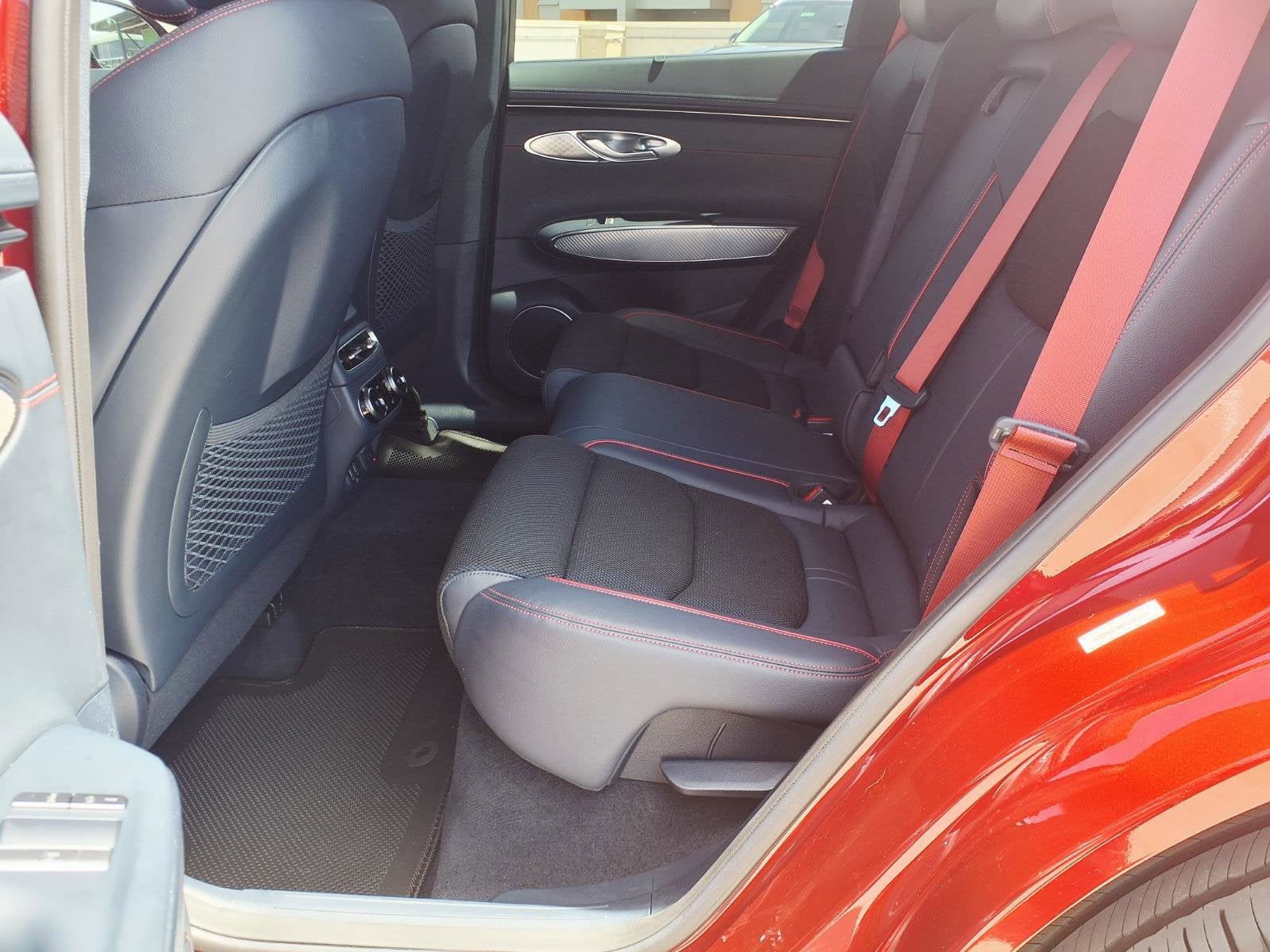 2023 Genesis GV70 2.5T