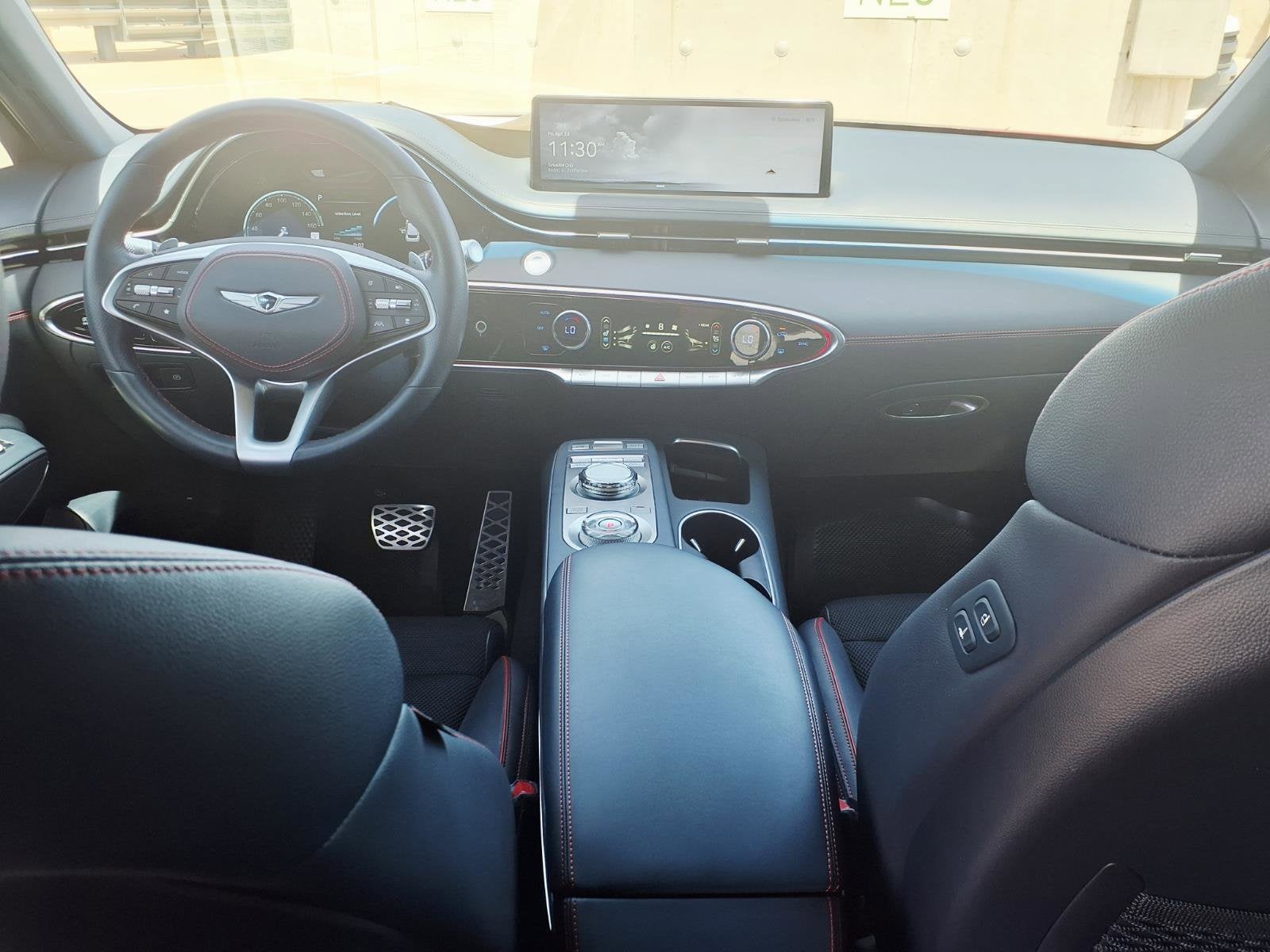 2023 Genesis GV70 2.5T