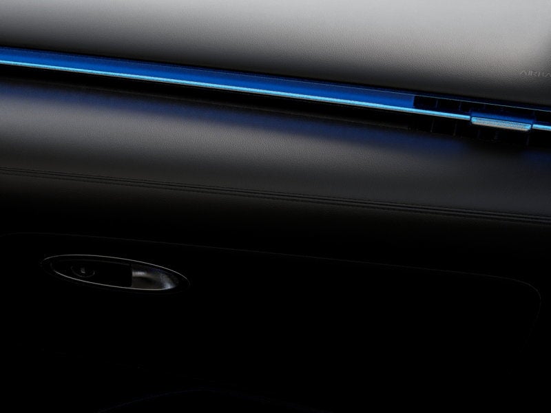 2027 Genesis GV70 BASE