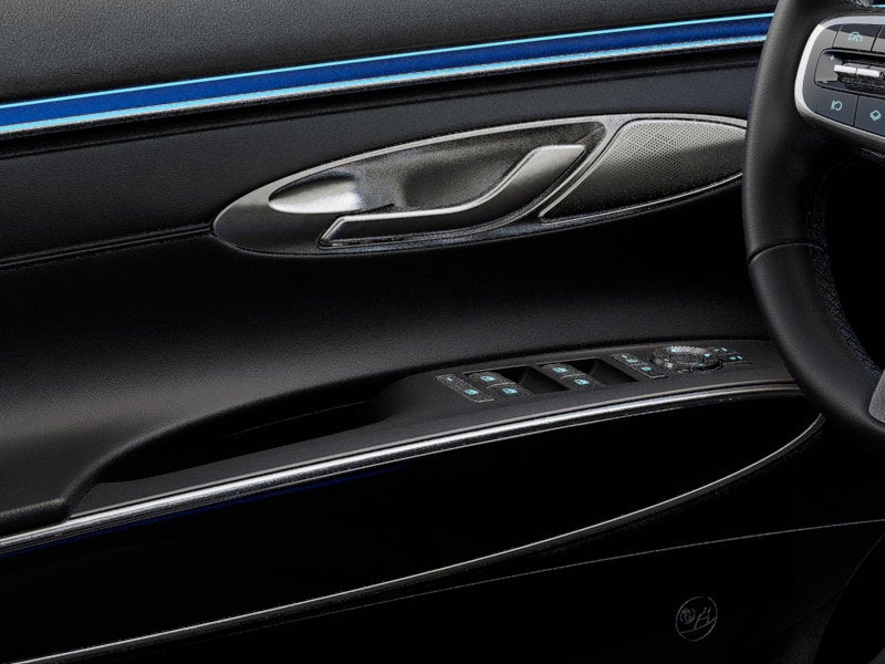 2027 Genesis GV70 2.5T