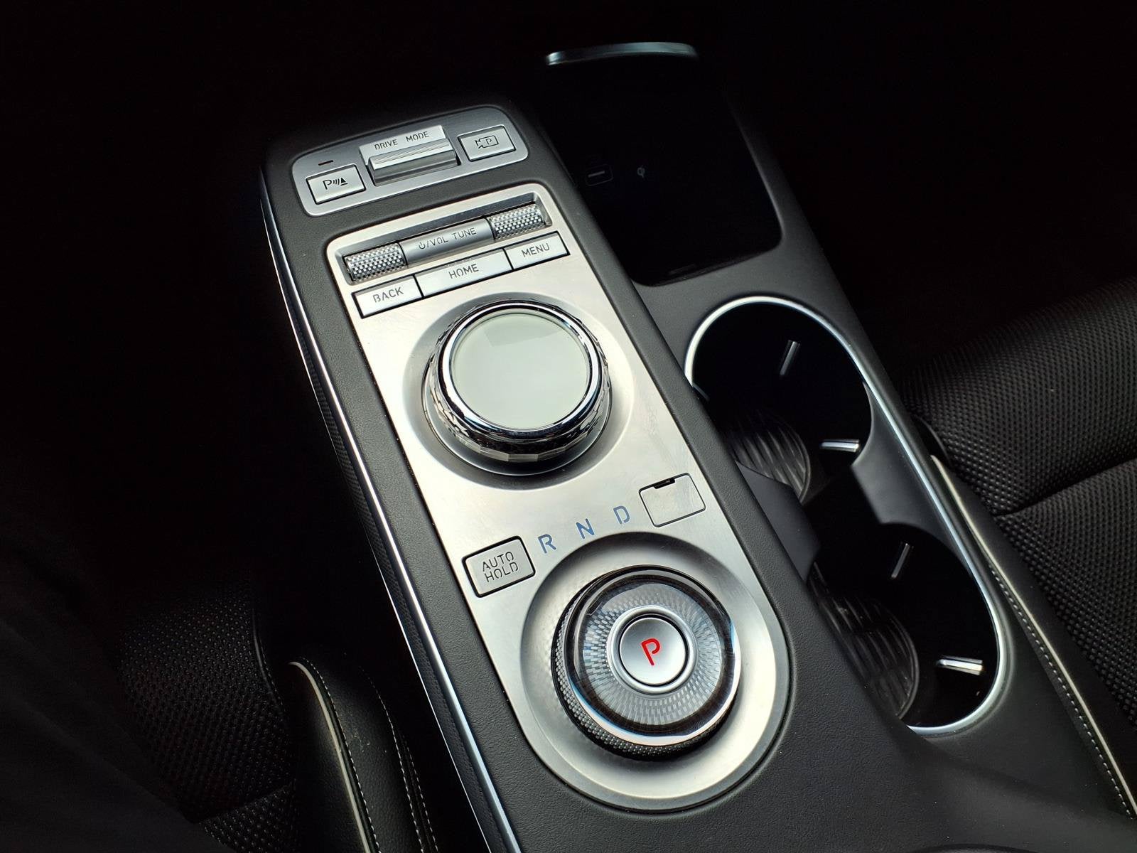 2023 Genesis GV70 2.5T