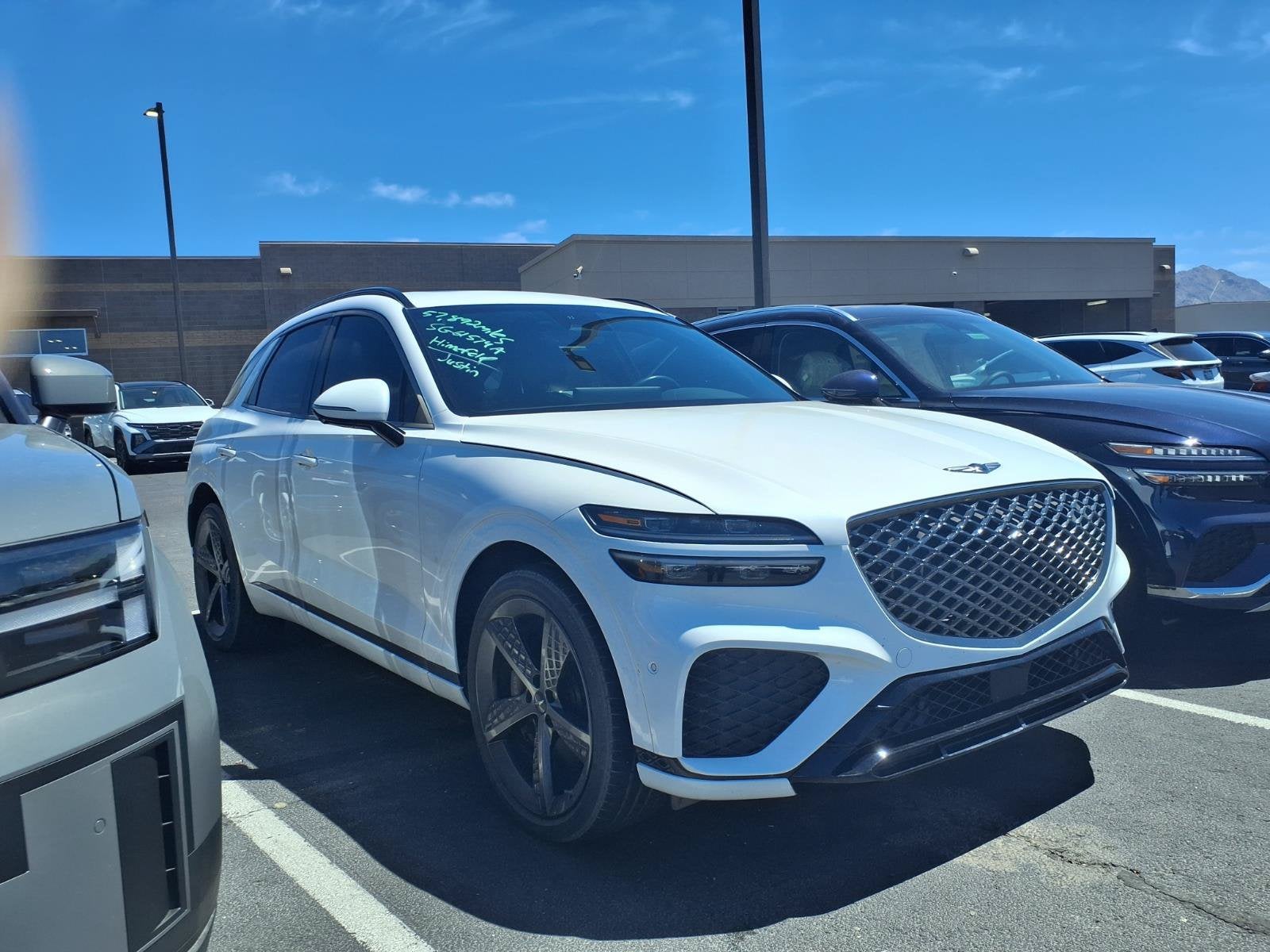 2023 Genesis GV70 2.5T
