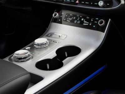 2027 Genesis GV70 SELECT