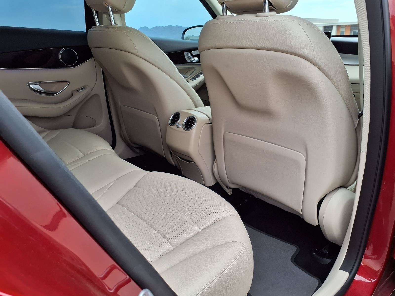 2021 Mercedes-Benz GLC GLC 300