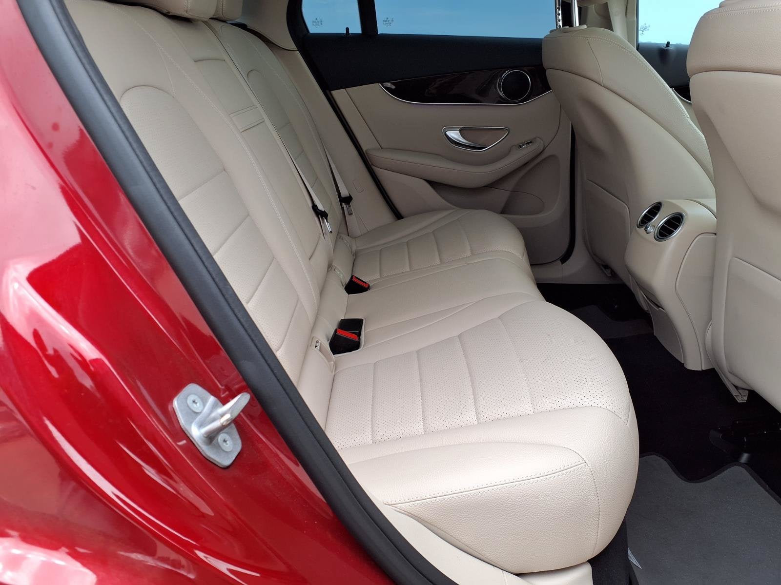 2021 Mercedes-Benz GLC GLC 300