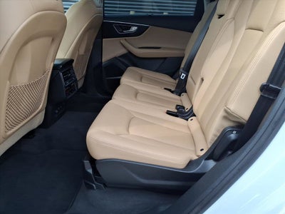 2021 Audi Q7 Premium Plus