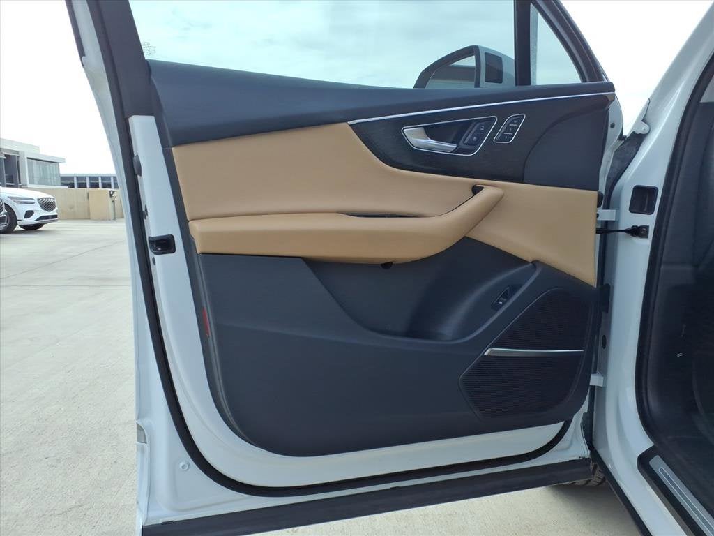 2021 Audi Q7 Premium Plus