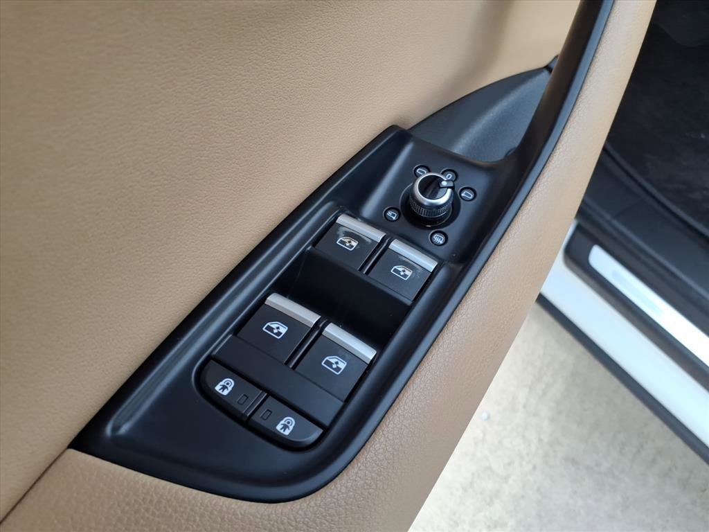 2021 Audi Q7 Premium Plus