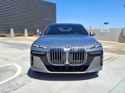 2023 BMW 7 Series 740i