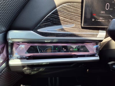 2023 BMW 7 Series 740i