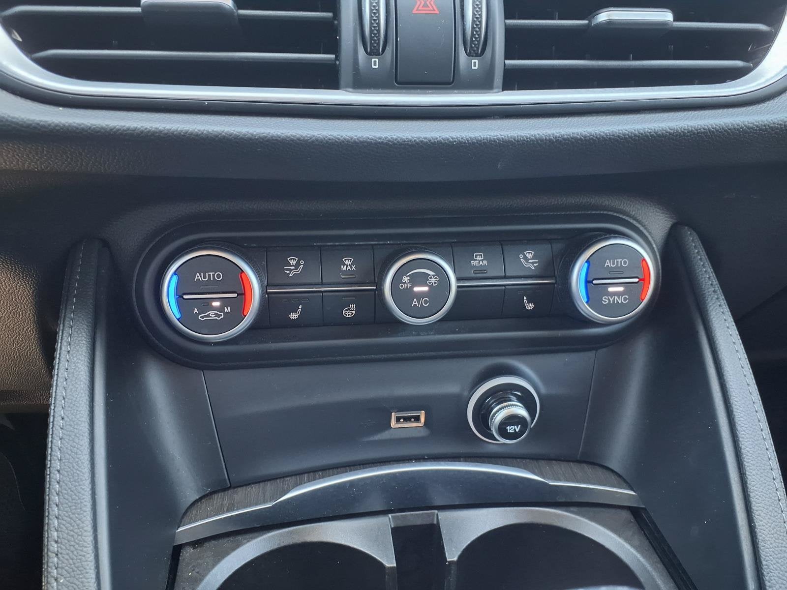 2022 Alfa Romeo Stelvio Ti